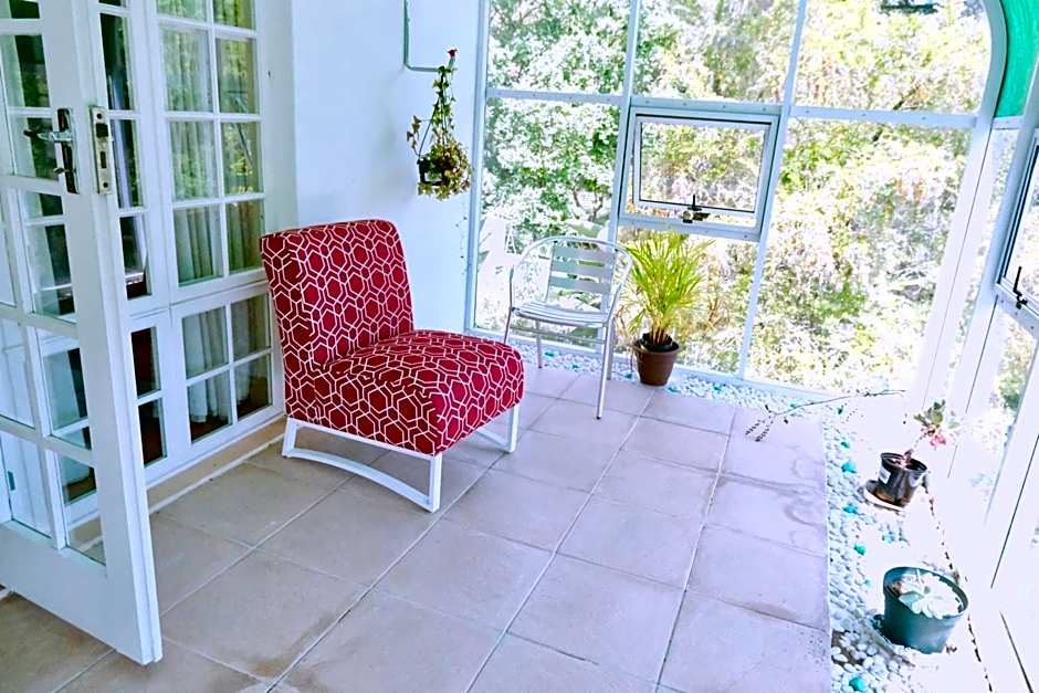 The Whitehouse Bed and Breakfast