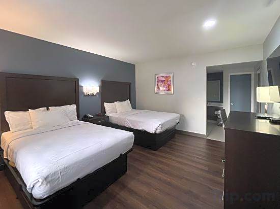 Motel 6 Santa Cruz, CA