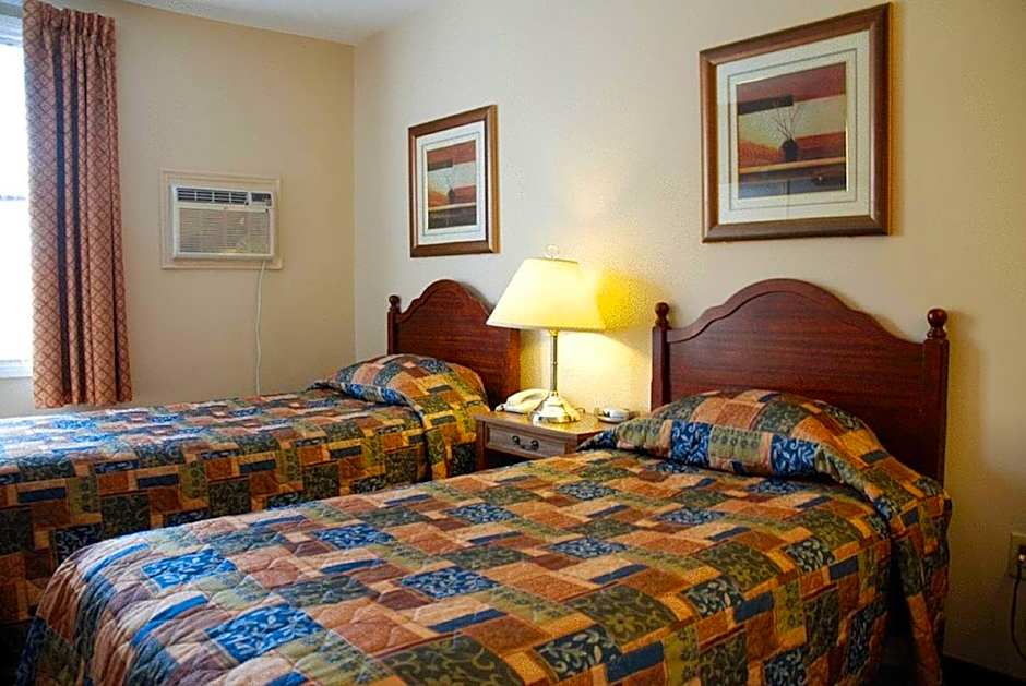 Commons Inn