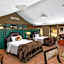 Chobe Safari Lodge-East Africa Uganda