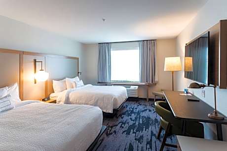 Queen Room with City View