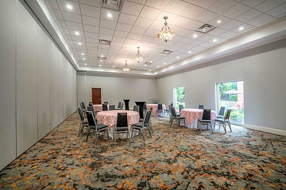 Holiday Inn Atlanta/Roswell By IHG