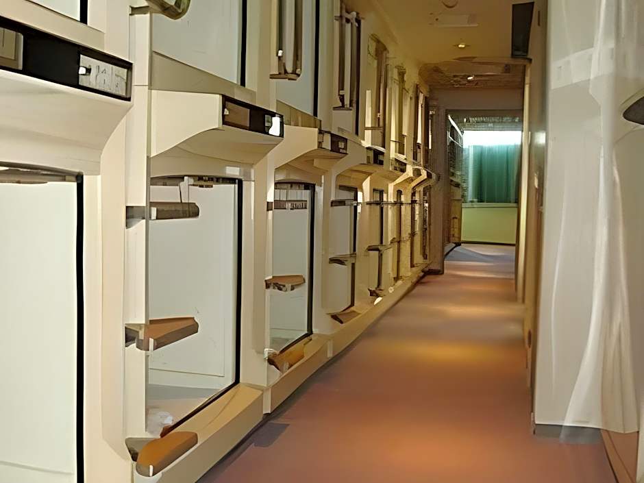 Capsule Inn Otsuka – Men Only