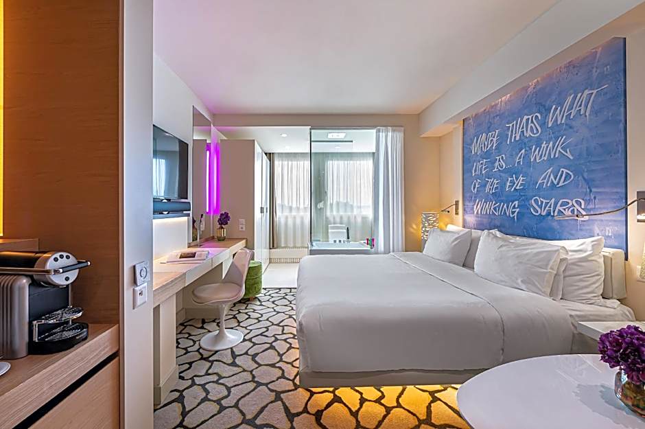 Hotel N vY