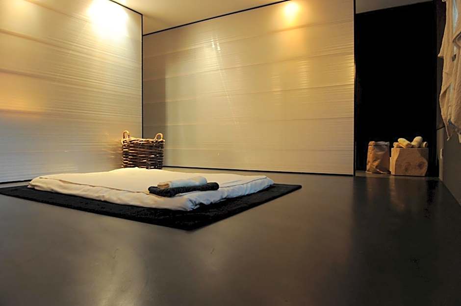 Vivere Suites & Rooms