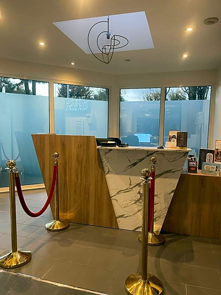 Kyriad Saint Fargeau Ponthierry - Apollonia