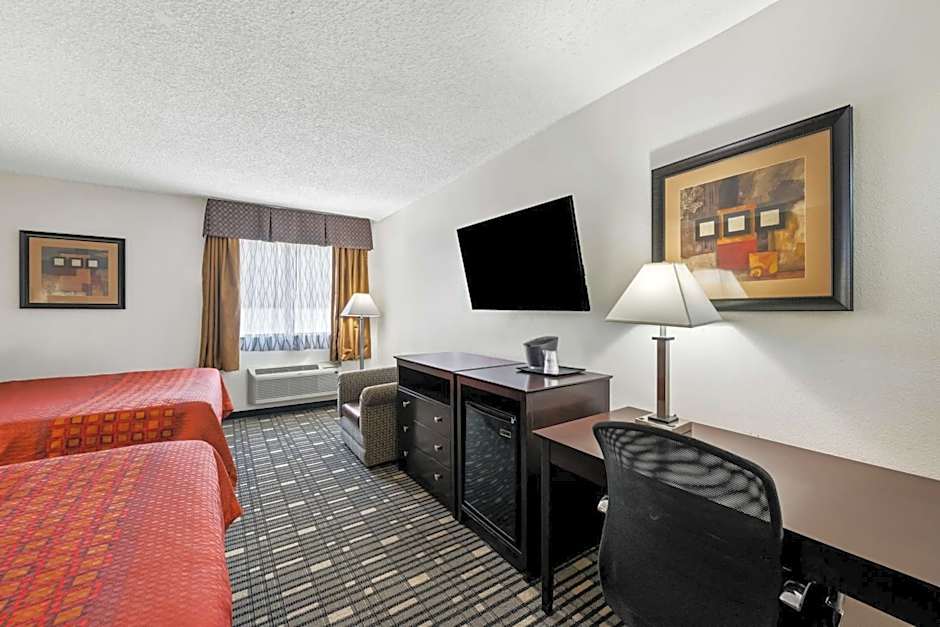 SureStay Plus Hotel by Best Western Lubbock Medical Center