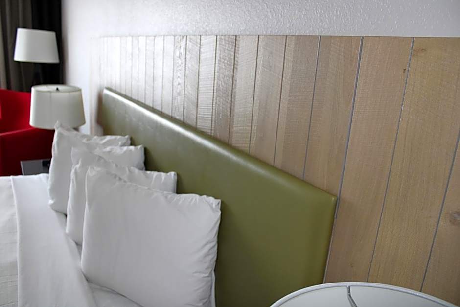 Country Inn & Suites by Radisson, London, KY