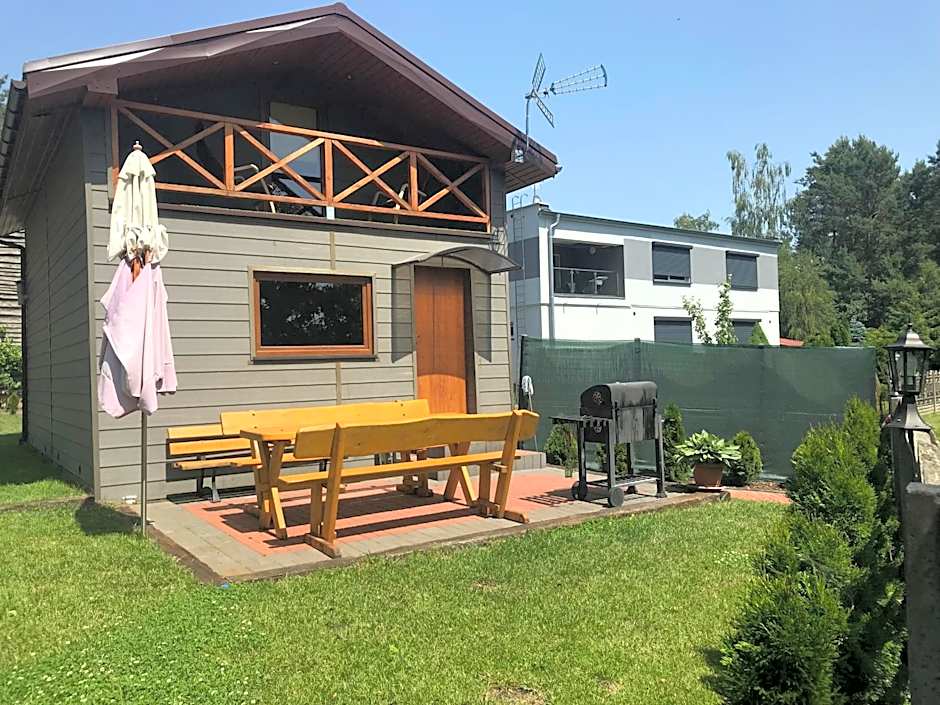 Domek letniskowy nad jeziorem w Stęszewku