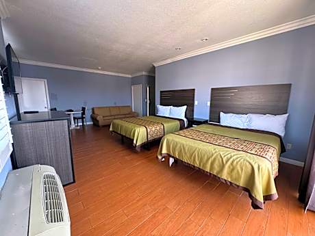Queen Room with Two Queen Beds