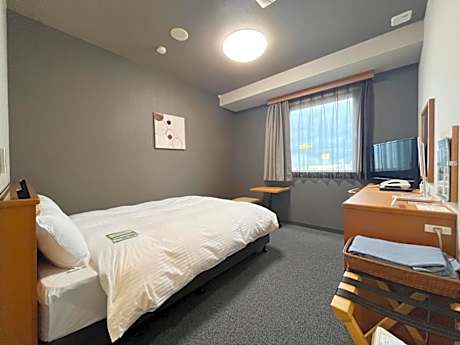 Double Room with Small Double Bed - Non-Smoking