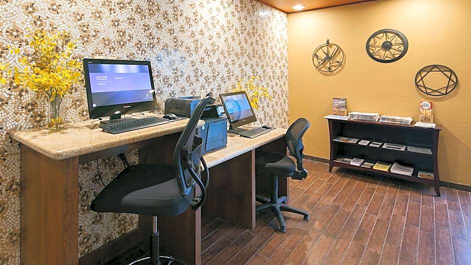 Best Western Plus Rama Inn