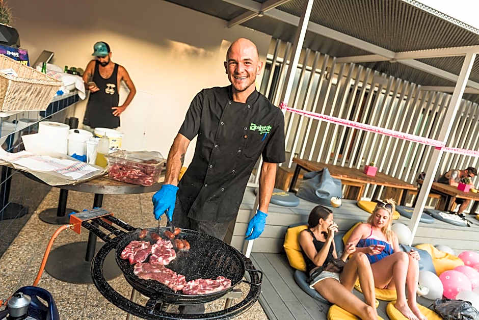 AMISTAT Island Hostel Ibiza - ALBERGUE JUVENIL