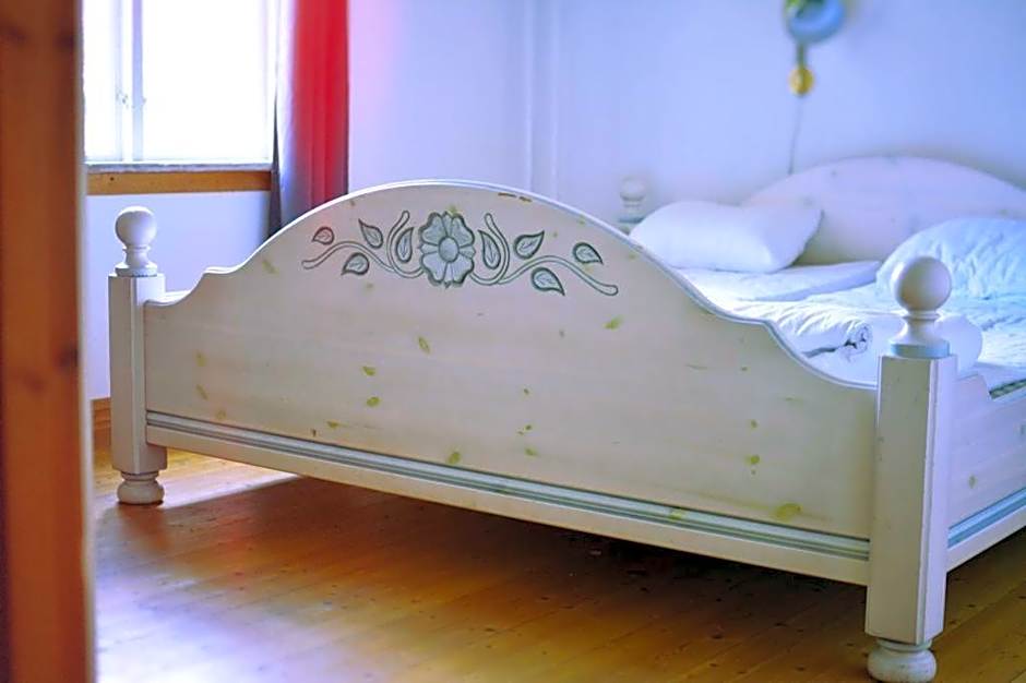 Piece of Hjo Vandrarhem