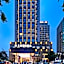 Tiangang Xiyue Hotel (Ningbo Yinzhou Wanda Plaza Zhejiang Pharmaceutical Vocational University )