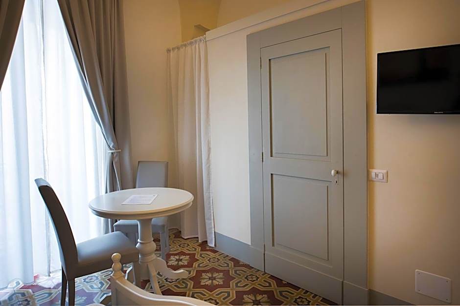 Le Finestre Su Porta Carrese - Luxury Rooms