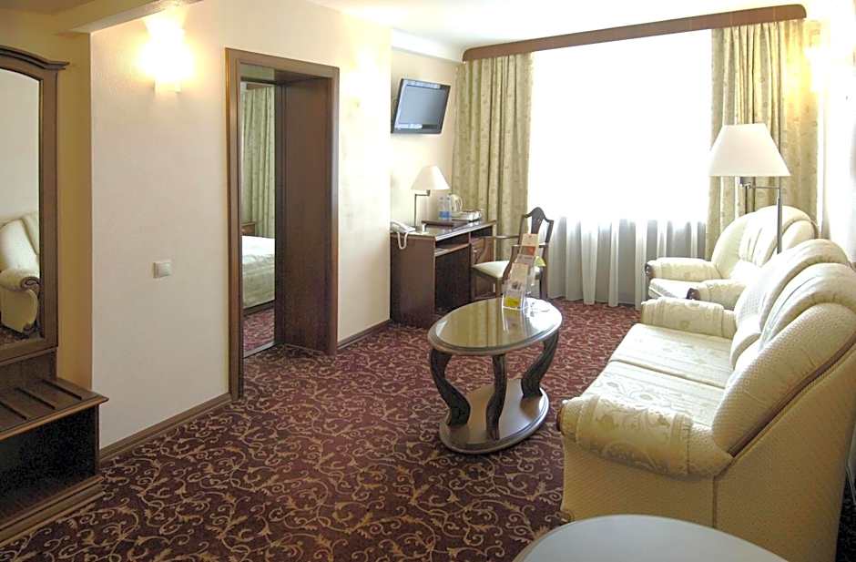 Premier Hotel Rus