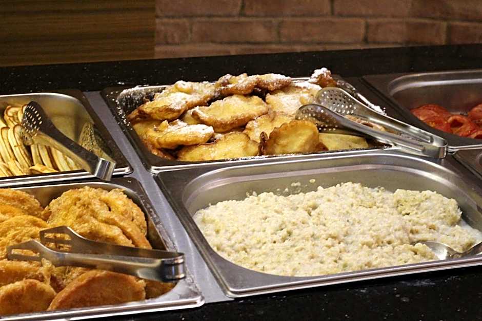 Aparthotel Marina Holiday Club - All Inclusive & Free Parking