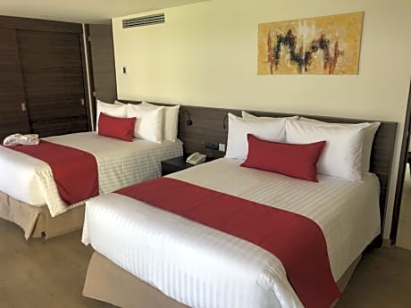 Standard Double Suite