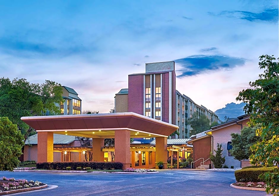 Blue Ridge Hotel and Conference Center