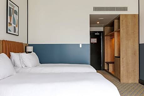 Premium Twin Room