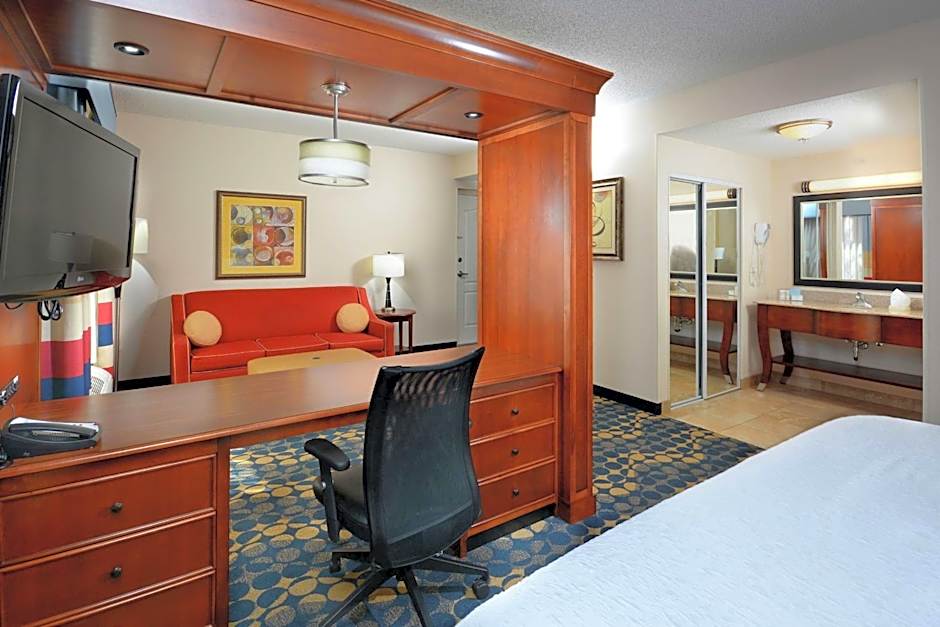 Hampton Inn By Hilton And Suites Charlotte Huntersville