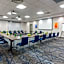 Holiday Inn Express & Suites Vaughan Southwest By IHG