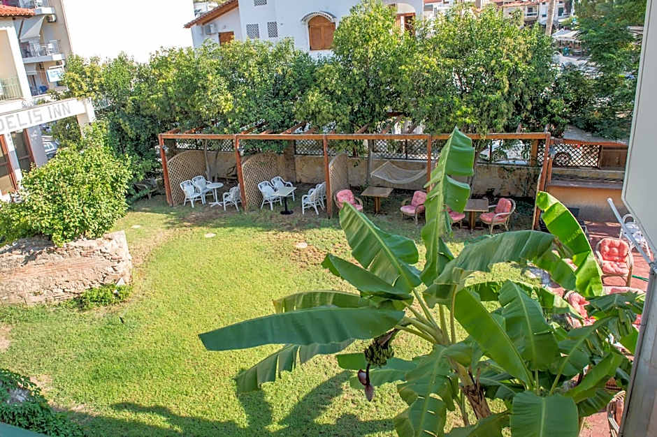 Verdelis Inn