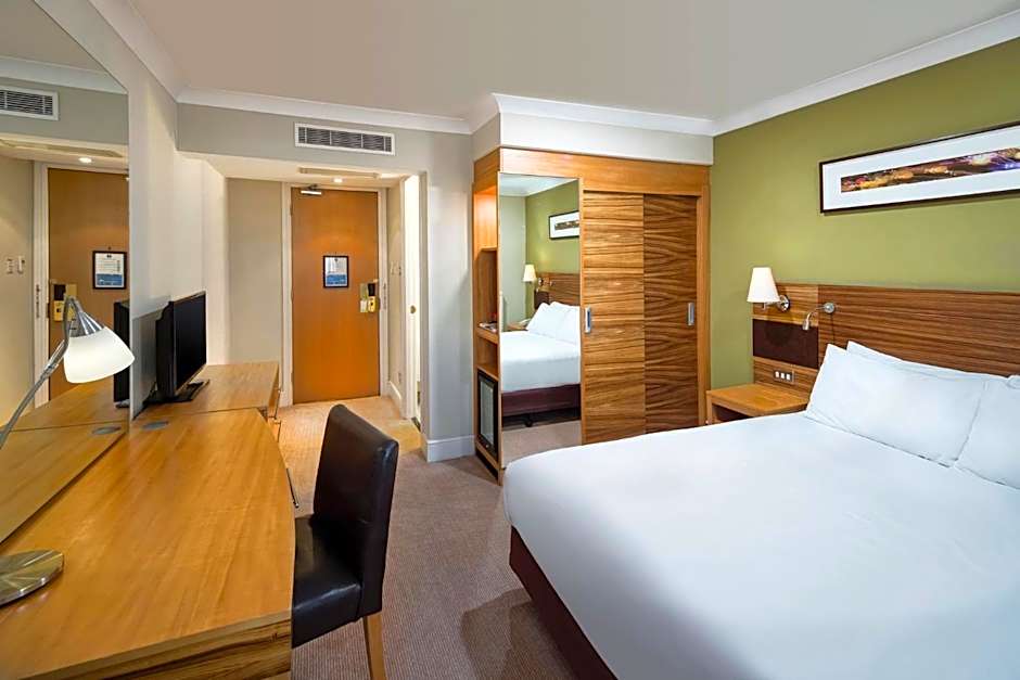 Crowne Plaza Chester By IHG