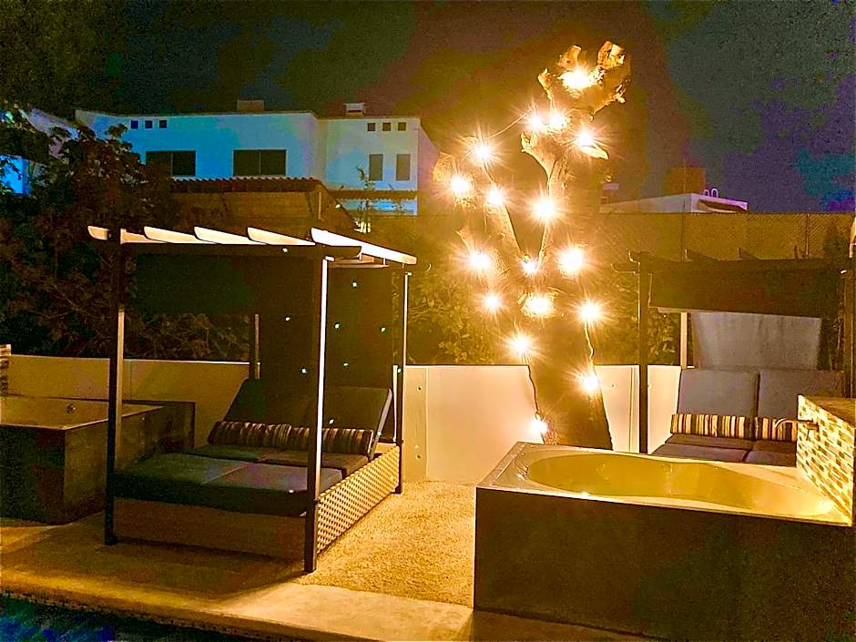 Loft Arte y Diseno Alberca Terraza Asador, CUERNAVACA SOMOS EL UNICO AIRBN QUE TE OFRECE 2 EXCLUSIVOS JACUZZIS PROFESIONALES CO