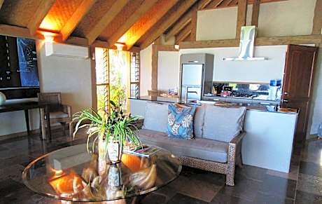 1-Bedroom Beachfront Villa with Pool