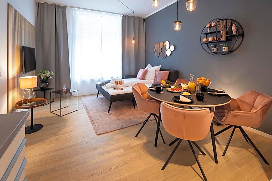 Pure Berlin Apartments - Luxury at Pure Living in City Center