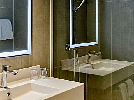 Superior Room with One Double Bed and Sofa