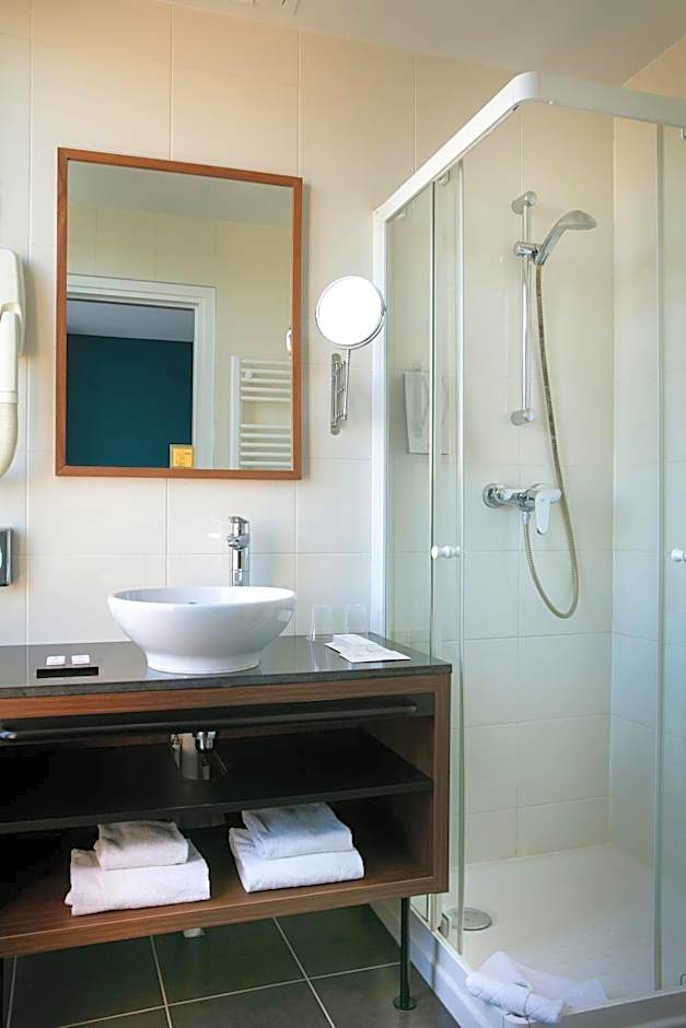 Hotel Montparnasse Alesia