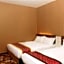 Golden Valley Hotel
