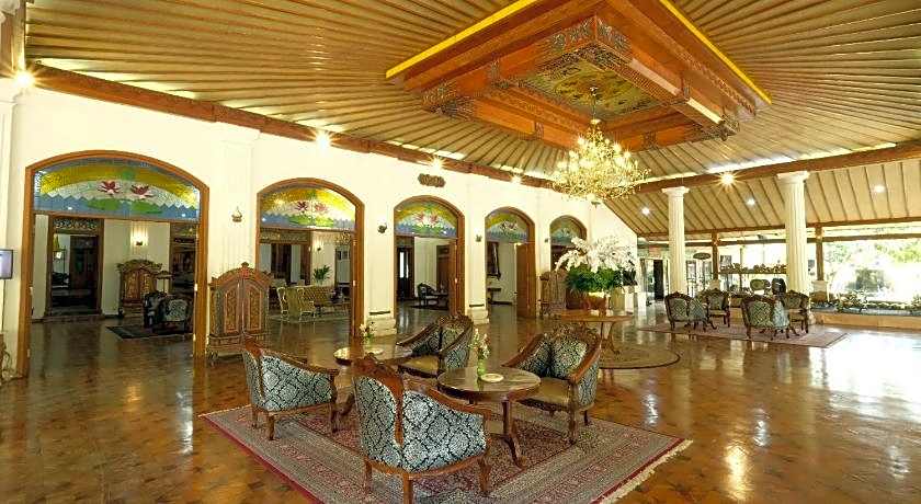 Kusuma Sahid Prince Solo Hotel