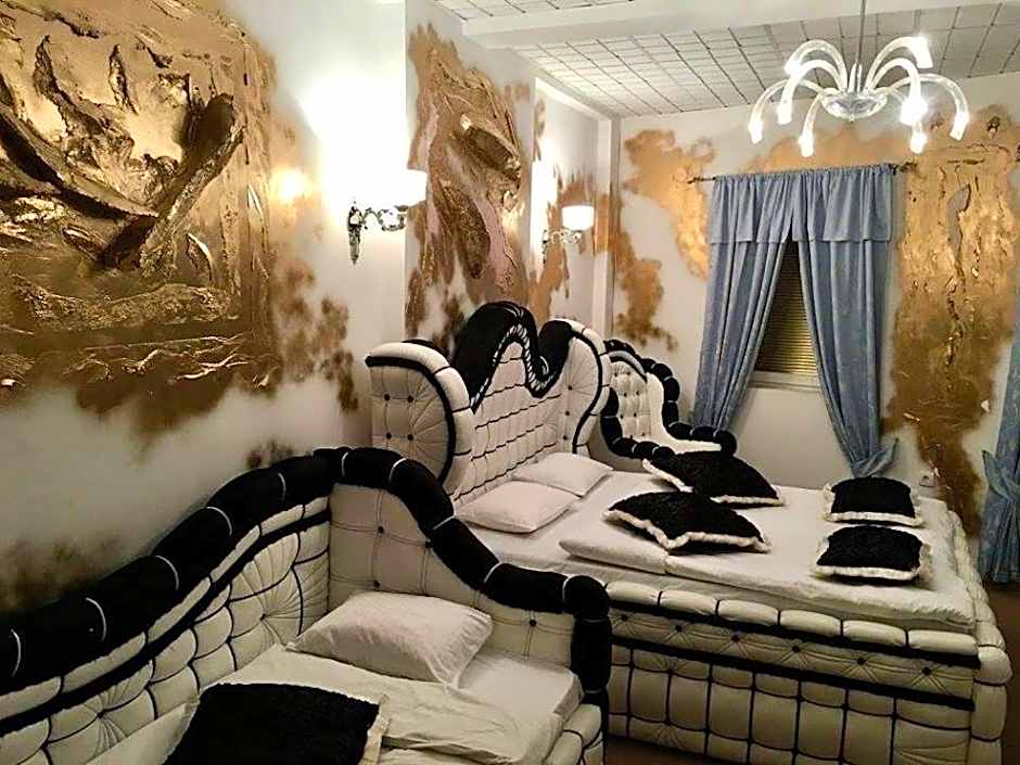 Bali Colosseum Hotel