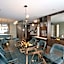 The Lofton Hotel Minneapolis, Tapestry Collection by Hilton