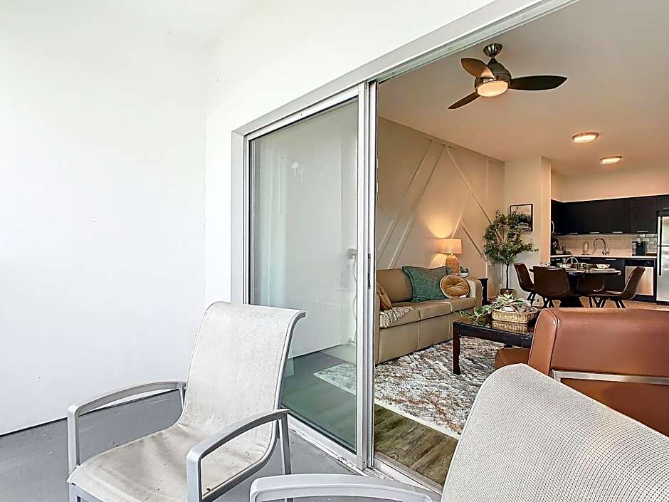 1Bed/1Bath Pet Friendly Condo at the Melia