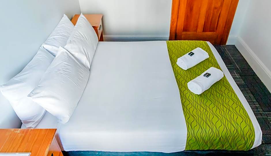 The Cambridge Hotel