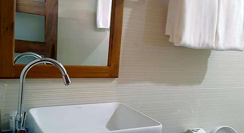 Northern Breeze Guest House