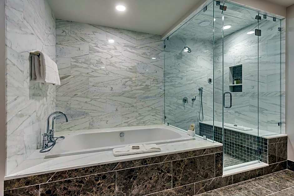 Stein Eriksen Residences