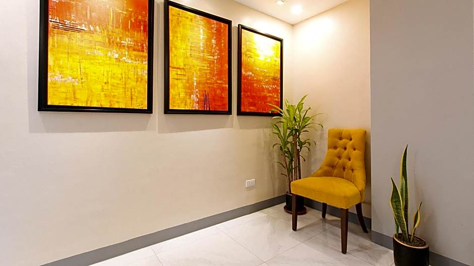 RedDoorz Plus @ Torre De Manuel Residences 1