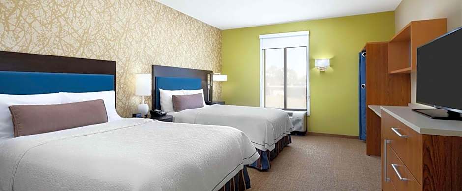 Photo 1 of 6 of 1 Bedroom 2 Queen Beds Suite