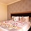 West Lerruat Hotel