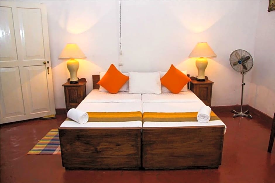 Hatale Tea Estate Bungalow