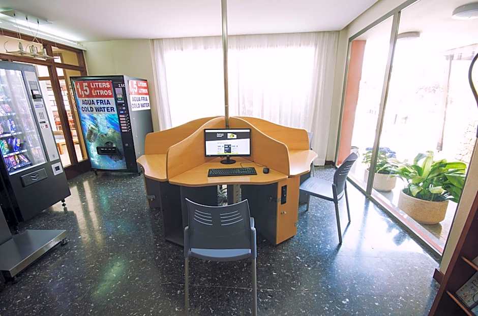 azuLine Hotel S'Anfora & Fleming