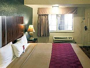 Econo Lodge On Historic Route 66 – Barstow, CA