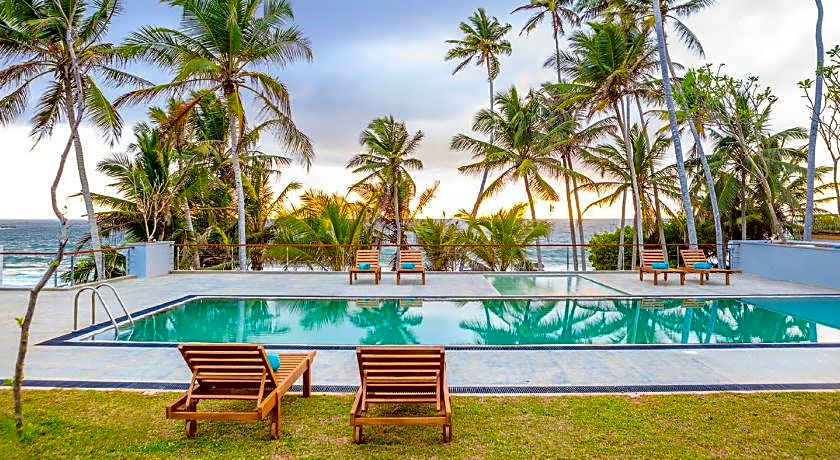 R Degrees Ambalangoda