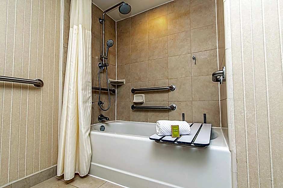 DoubleTree By Hilton Hotel Lafayette